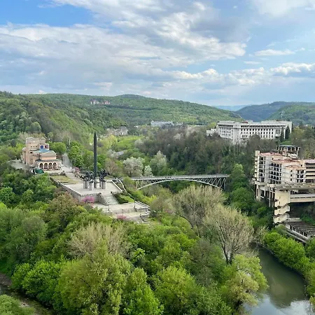 Boutique 2bb 2br Location And Stunning View! Apartment