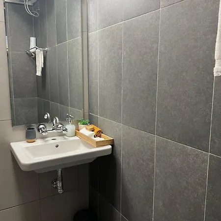 Apartment Boutique 2bb 2br Location And Stunning View!