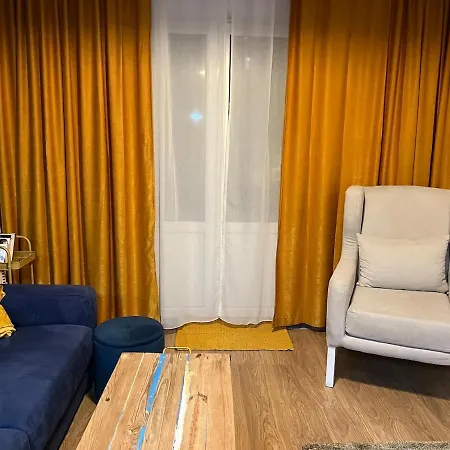Apartment Boutique 2bb 2br Location And Stunning View!